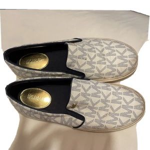 Michael Kors Slip on shoes